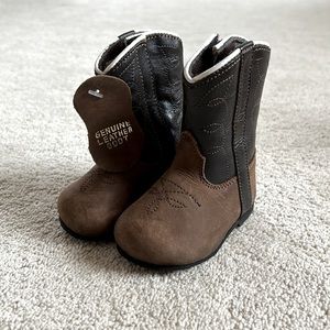 The most adorable infant cowboy boots!